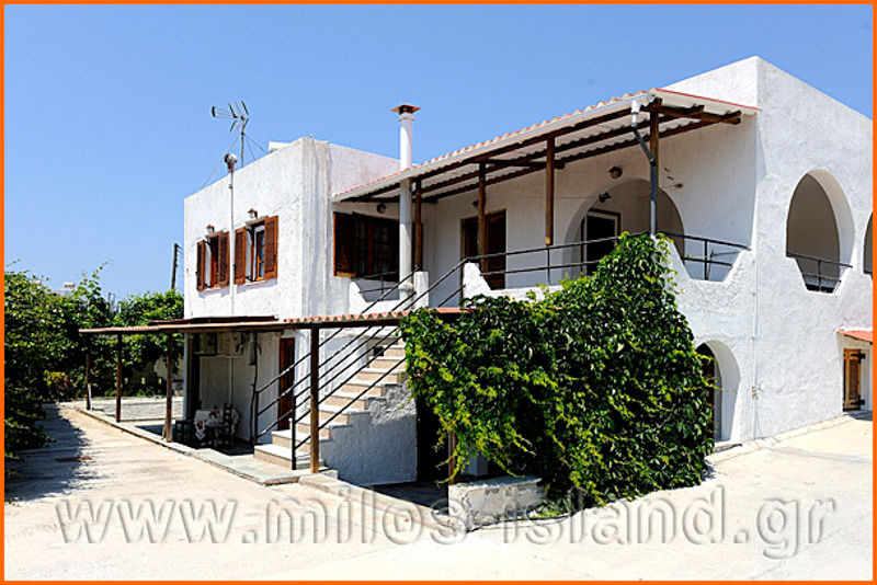 אדאמאס Iremia Rooms מראה חיצוני תמונה