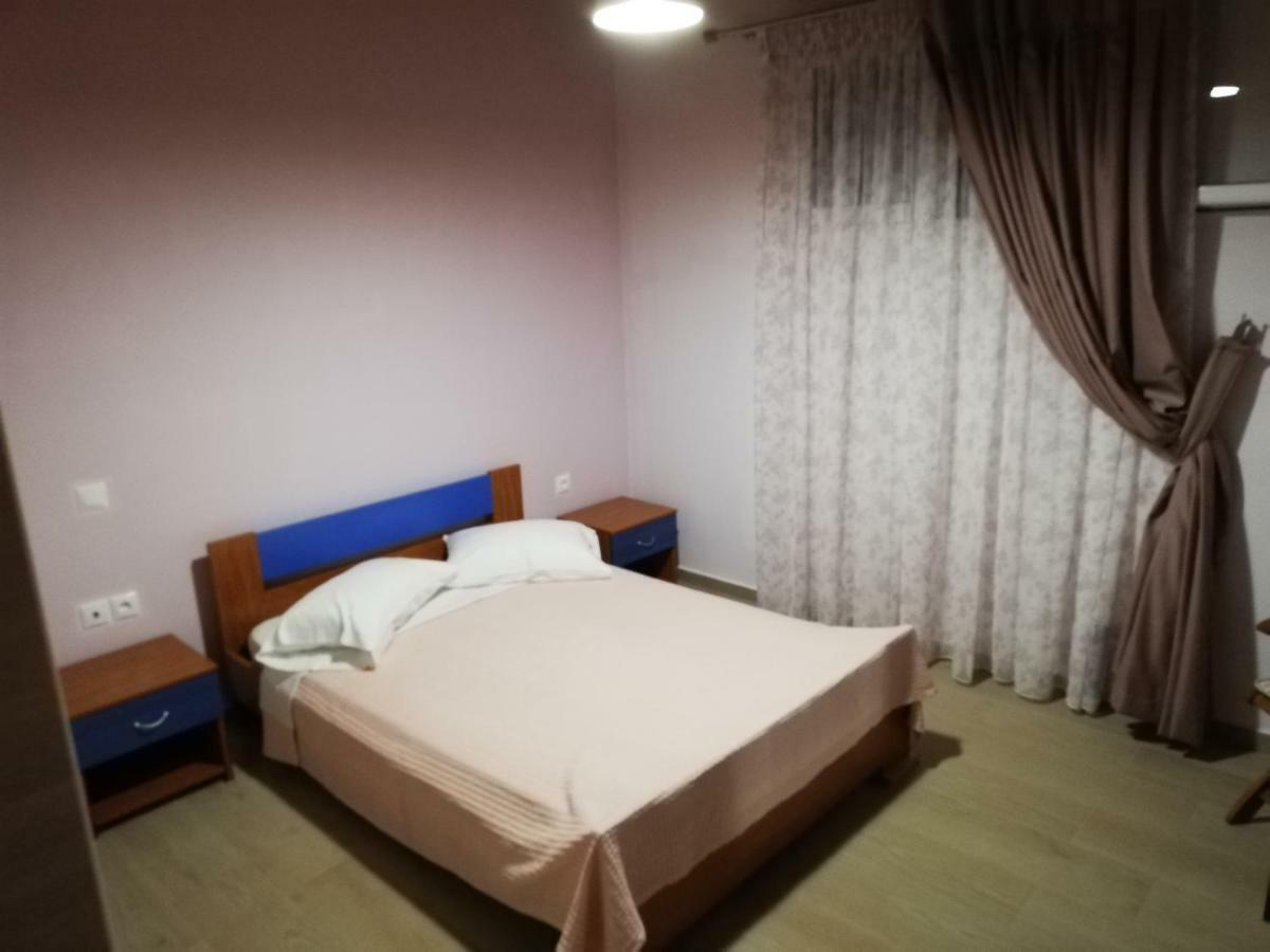 אדאמאס Iremia Rooms מראה חיצוני תמונה